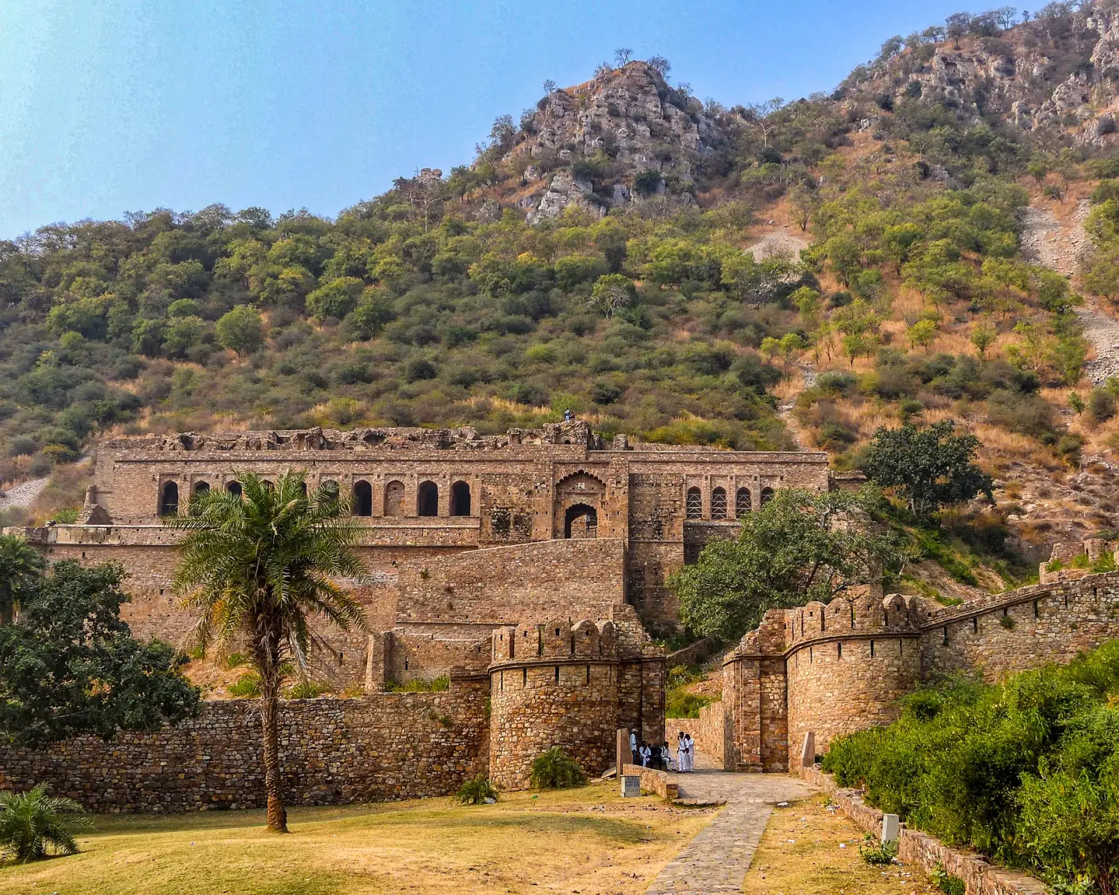 The haunted fort